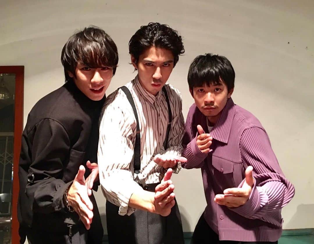 落合モトキのインスタグラム：「放送日時：１０月２７日（日）あさ７時〜７時３０分 #ボクらの時代 放送らしいっす と 友達に報告したら "この番組って年々早い時間になってない？"だってさ。 なんかわかる。 よろしくお願いします。 この2人について語ると長くなるんで それは番組で😗 #賀来賢人 #仲野太賀」