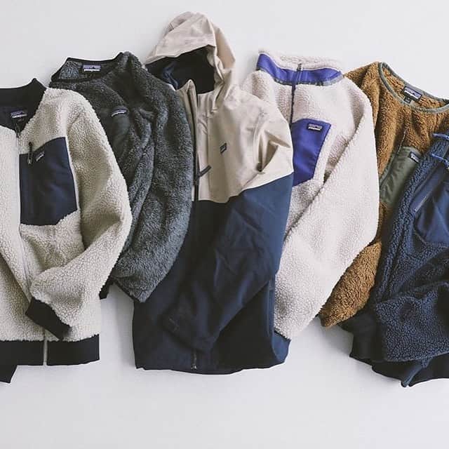のインスタグラム：「\Patagonia販売スタート/﻿ ﻿ 毎年人気、Patagoniaシリーズが﻿ 10/10(木)より一斉発売！﻿ ﻿ プルオーバータイプ、ジップタイプ﻿ 3型で入荷しております。﻿ ﻿ #Patagonia #baycrews #framework」