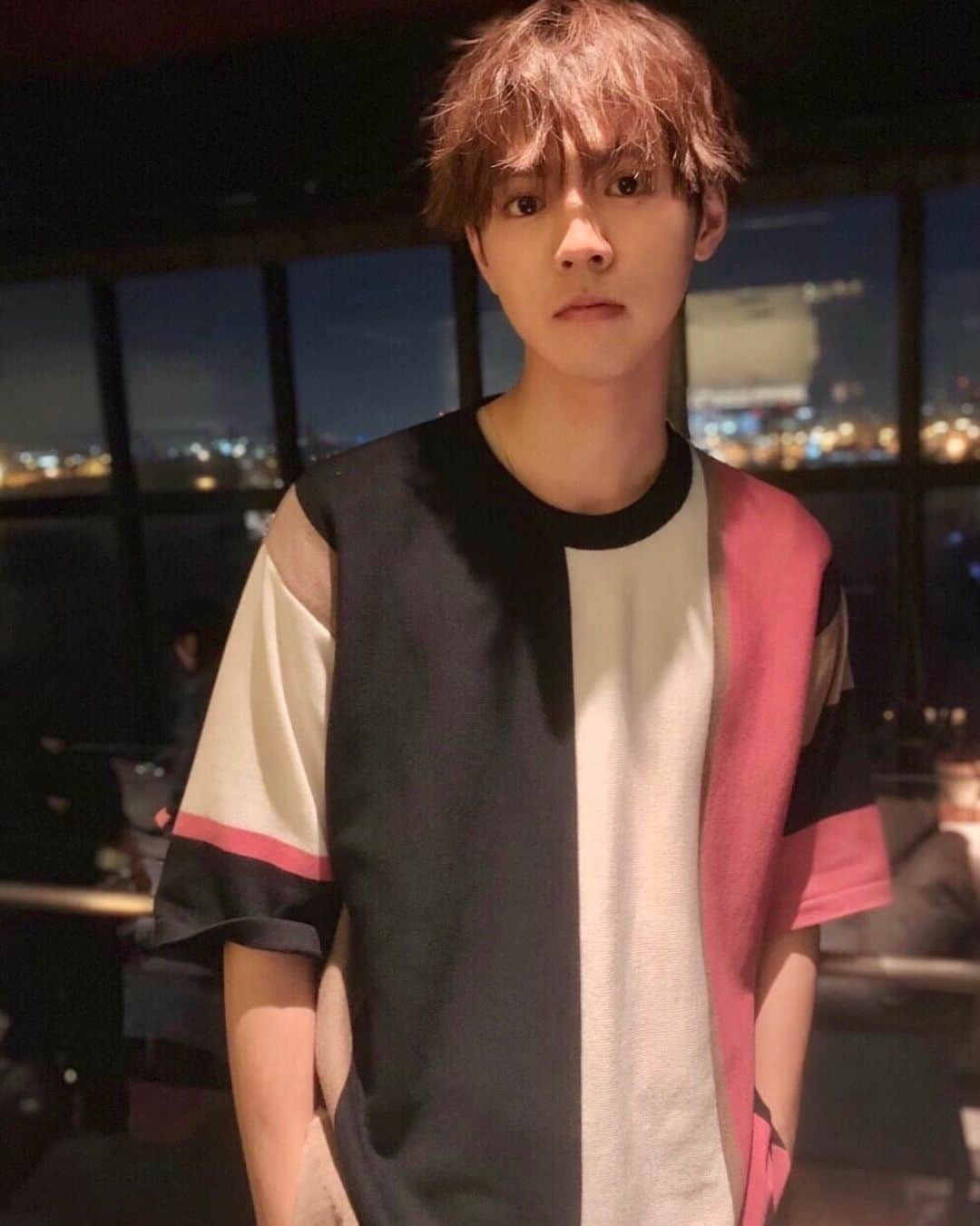 のインスタグラム：「day off. ﻿ ﻿ ﻿ #台風みなさん気をつけてくださいね﻿ #午前0時キスしに来てよ#12月6日公開 ﻿ #映画0キス#0キス#0kiss #ゼロキス﻿ #綾瀬楓」