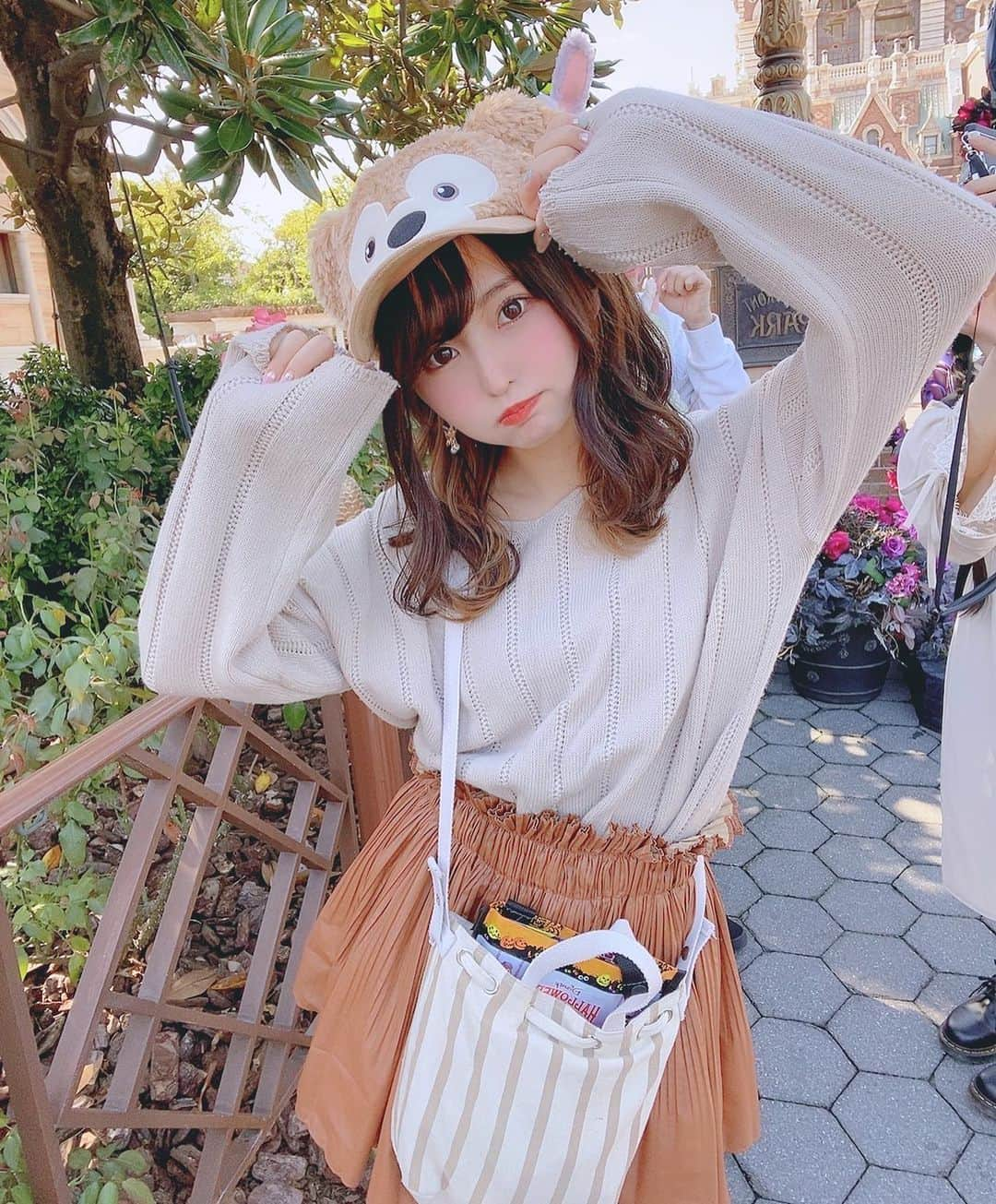 あんにゅい豆腐さんのインスタグラム写真 - (あんにゅい豆腐Instagram)「ディズニーシー🐻✌️ . #ディズニーシー #ディズニーランド  #あんにゅい豆腐 #ennuimamefu #まめふたそ #まめふちゃん #photo #photography #camera #一眼レフ #写真 #カメラ #cosplay #コスプレ #costume #cosplayer #cosplayers #cosplaying #model #japan #japanese #japanesegirl #kawaii #cute」10月12日 20時53分 - p_cos4