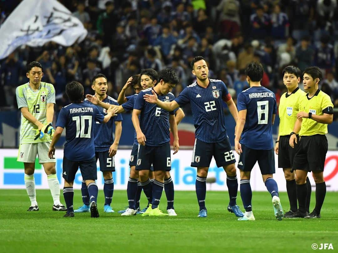 日本サッカー協会さんのインスタグラム写真 - (日本サッカー協会Instagram)「📸Match photos｜#SAMURAIBLUE モンゴル代表に6-0で勝利！ ・ #daihyo #SAMURAIBLUE #新しい景色を2022 ―――――――――――――――――― 2022FIFAワールドカップカタールアジア2次予選 #SAMURAIBLUE 6-0モンゴル代表 ⚽️22分 #南野拓実 ⚽️29分 #吉田麻也 ⚽️33分 #長友佑都 ⚽️40分 #永井謙佑 ⚽️56分 #遠藤航 ⚽️82分 #鎌田大地 ・ 📅10/10(木)日本時間19:35KO 📍埼玉スタジアム２００２ 📺テレビ朝日系列/NHK-BS1で生中継 ・ 👉大会情報はJFA.jpへ ――――――――――――――――――」10月12日 21時48分 - japanfootballassociation