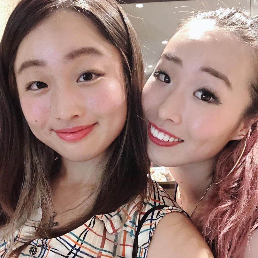 鬼塚貴理のインスタグラム：「そして今日2回めの投稿だけど。 今日はびーちゃんの誕生日💕 日本にいなくてお祝いできないけどいつも優しくて好きだよ💕 21歳楽しんでね #誕生日おめでとう #21歳 #おとな #1012」
