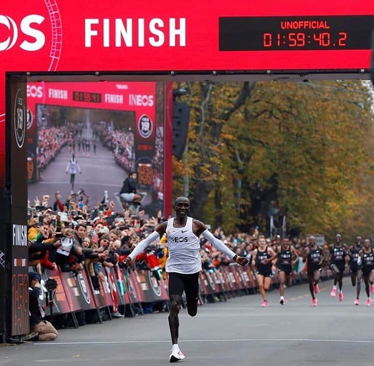 のインスタグラム：「History was made. What a honor to not only be a part of the @ineos159challenge but to have the  privilege to serve as a team captain with these great athletes. Even if it was “only” 5k of @kipchogeeliud marathon, so sick to break the wind for this legend. This opportunity will go down as one of my most memorable running moments in my career. #NoHumanIsLimited PS Y’all know I wasn’t NOT gonna post that shoutout he gave me 🤪🙏🏽 Now to move up to the 5k or marathon 🤔🤔🤔」