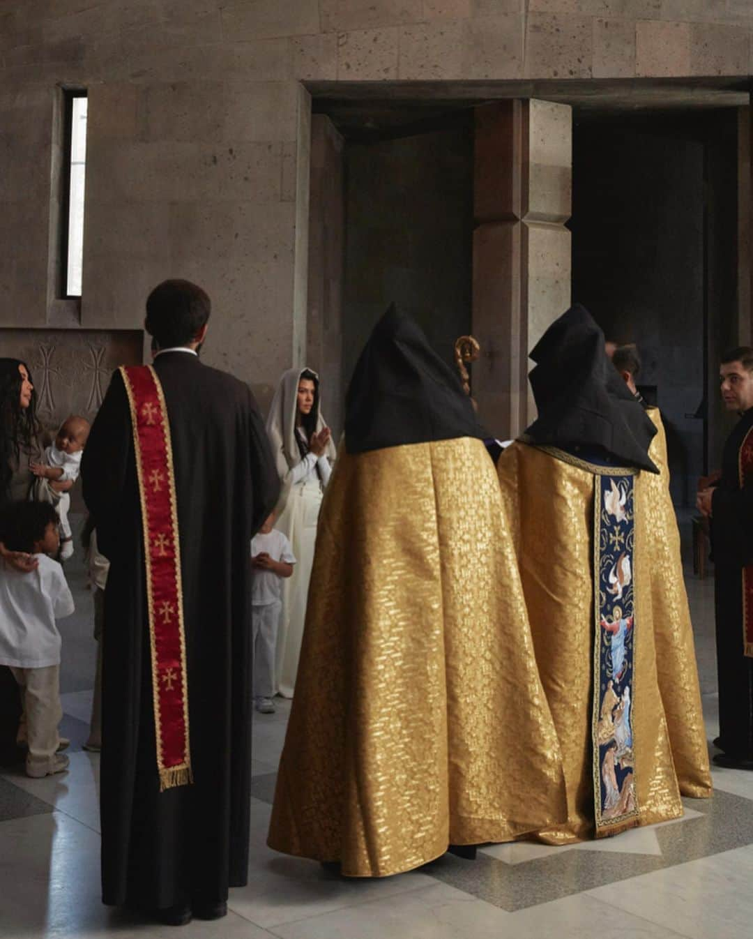 コートニー・カーダシアンさんのインスタグラム写真 - (コートニー・カーダシアンInstagram)「It was very special to be baptized alongside my children, my sister, my nieces and my nephews at Etchmiadzin Cathedral which is often considered the oldest cathedral in the world.」10月13日 2時24分 - kourtneykardash