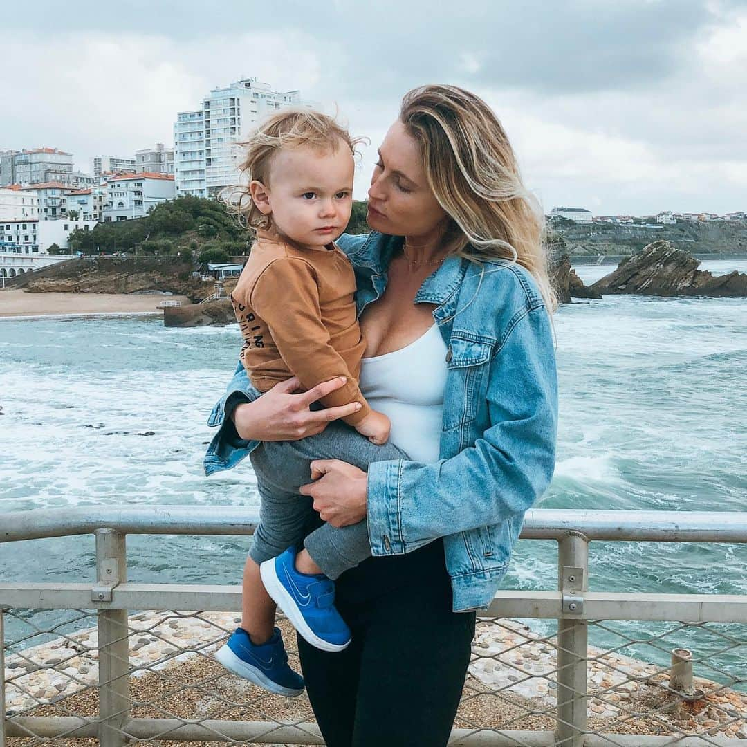 アラナ・ブランチャードさんのインスタグラム写真 - (アラナ・ブランチャードInstagram)「Lil man growing up too fast 😫」10月13日 5時45分 - alanarblanchard