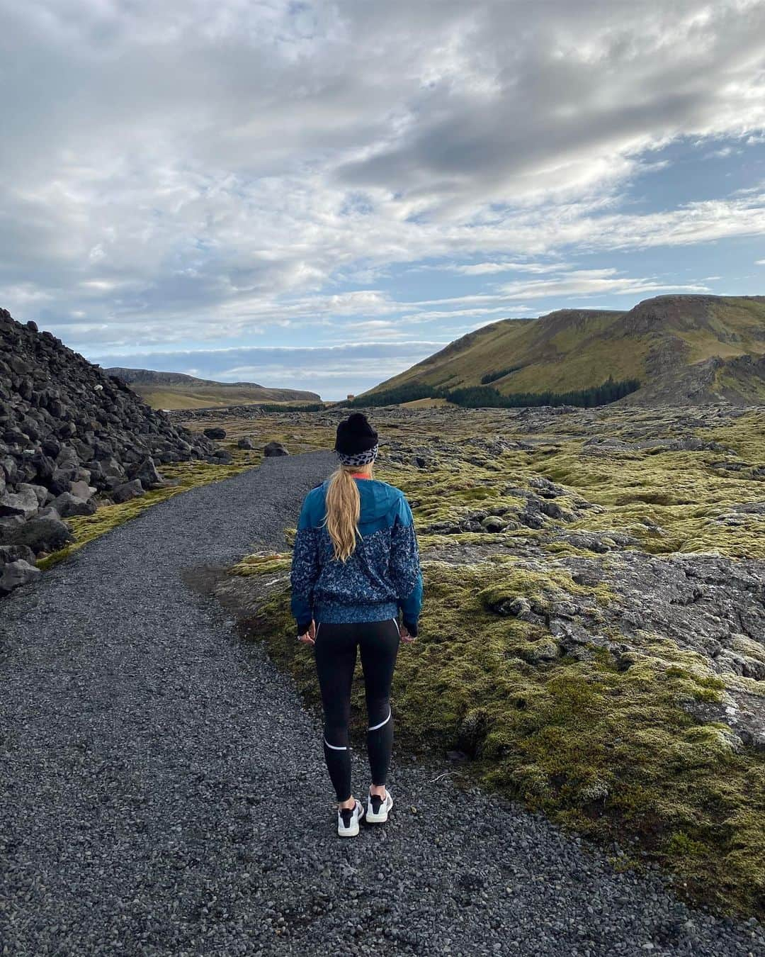 CarolineWozniackiさんのインスタグラム写真 - (CarolineWozniackiInstagram)「Can anyone guess where I am?! Hint: it’s not Mars 😝😜」10月13日 6時38分 - carowozniacki