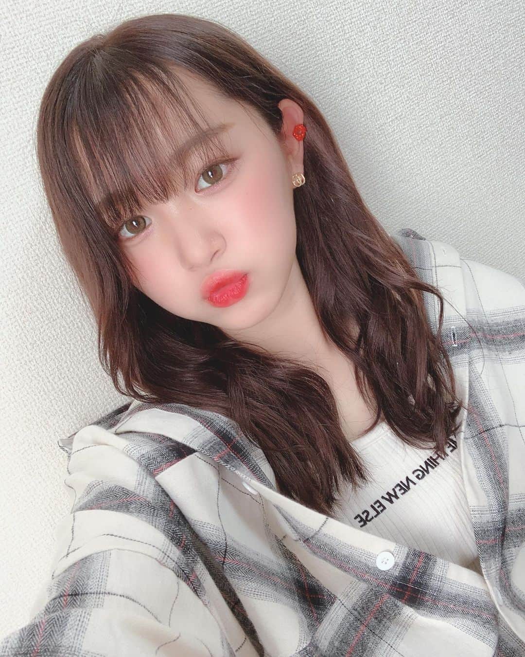 平野夢来（ゆぴぴ）のインスタグラム：「みんなおはよううう☀︎ 台風大丈夫かな?? 朝からみんなからの大丈夫?!ってDMめっちゃ来て嬉しかったよ🥺 ゆらは大丈夫だよ！ ほんとに心配ありがとうね😭 ・ ・ ・ 全身コーデ後で載せます😌🥀 待っててねッ tiktok載せたのでみんな見てね~⸜❤︎⸝」