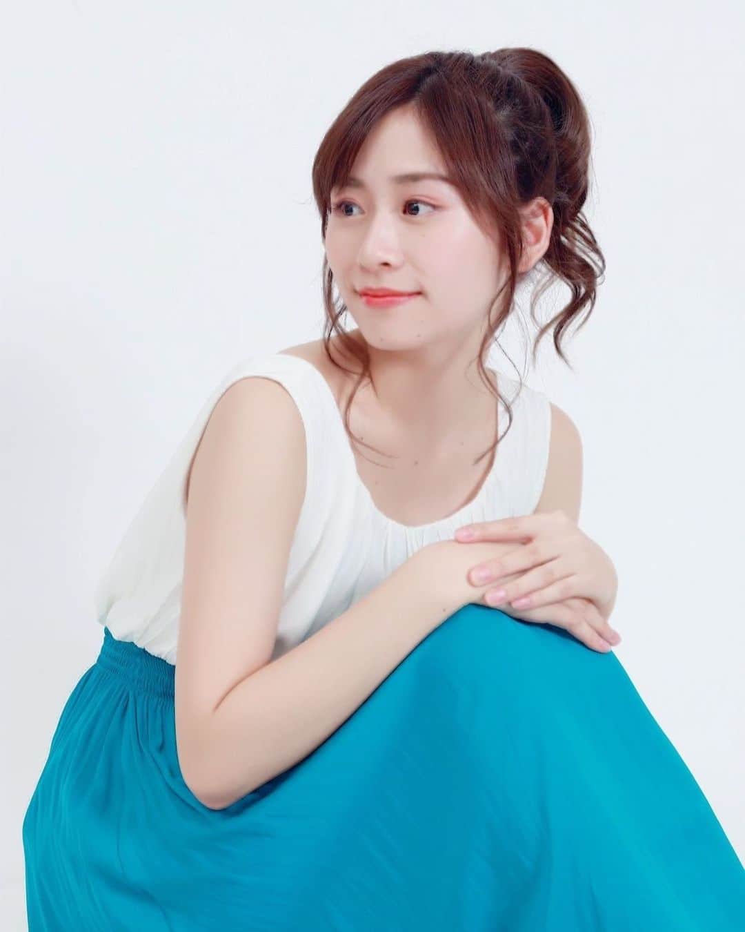 内木志のインスタグラム：「劇団往来創立35周年 第3弾 劇団往来第52回公演 舞台｢アイバノ☆シナリオ」 に出演させて頂きます✨ 公演日時 2019年12月19日(木)〜22日(日) 会場は近鉄アート館です！ お待ちしてます❣️ #舞台」