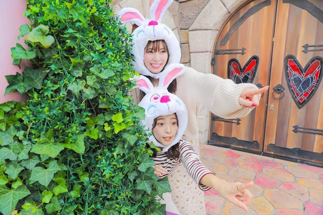 あいにゃんさんのインスタグラム写真 - (あいにゃんInstagram)「さーって❣️❣️みんなが"笑顔"になれることを見つけに行こうっっ🐇🌈💗💕✨ . 台風19号のせいで、たくさんの方が不安と恐怖でいっっっぱいな時間を過ごしたと思います(´；ω；`) . 私もそのひとりでしたが何事もなく安心できた今、改めて周りの人達や私を応援してくれる皆さんのことが大切だと心から思えたし、もっともっと皆さんに笑顔を届けたいと強く強く感じました🥺✨ . いつ何が起こるかわからないから、周りのみんっっっなが"笑顔"溢れる毎日になるよう、私にできることができたらいいな🌈🎈💗💕💗💕もっと頑張るぞー🎉🎉 . 最後に。被害に遭われた方々にお見舞い申し上げますと共に、一日も早い復旧をお祈り申し上げます。 . #東京ディズニーランド　#東京ディズニーリゾート　#ディズニーランド　#ディズニーコーデ　#白うさぎ　#ディズニーハロウィン　#tokyodisneyresort #tokyodisneyland」10月13日 22時29分 - ainyan_0302