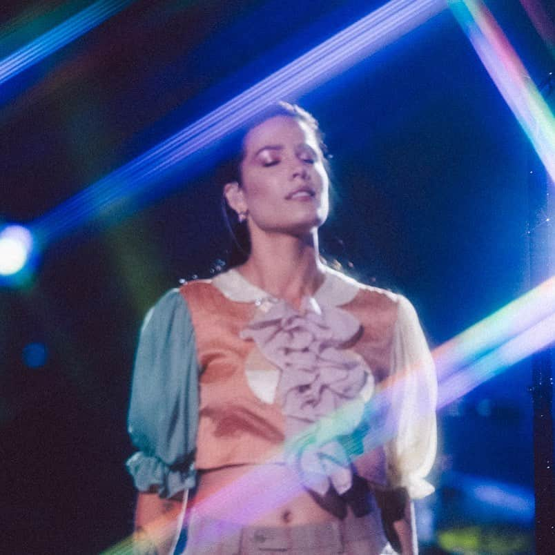 Halseyさんのインスタグラム写真 - (HalseyInstagram)「🧚🏼‍♂️ @donslens」10月13日 22時55分 - iamhalsey