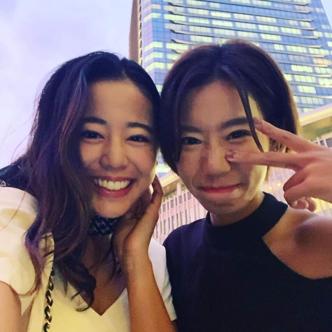 坂口佳穂さんのインスタグラム写真 - (坂口佳穂Instagram)「ファイナル大阪大会前夜祭🌻 #👯‍♀️」10月13日 23時19分 - s_ka_ho