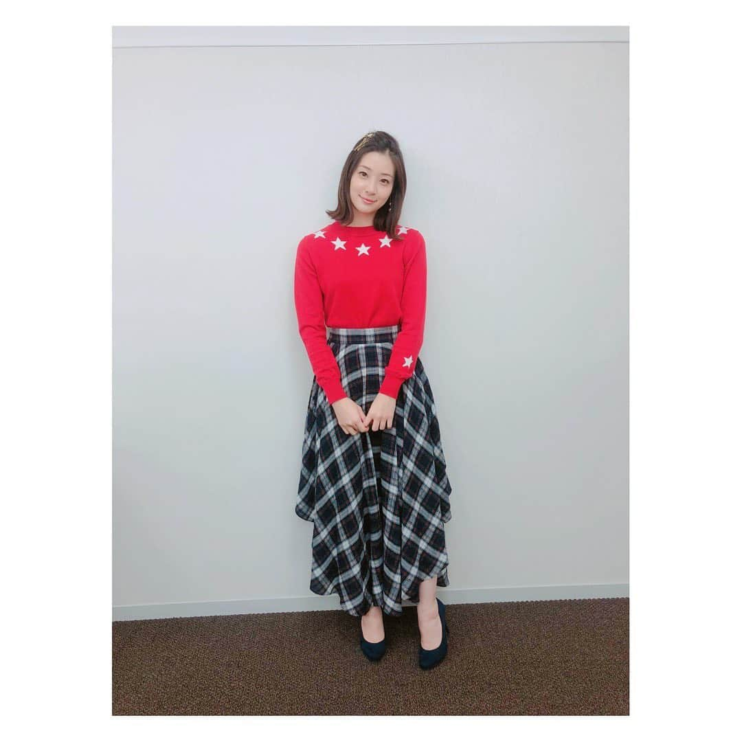 足立梨花さんのインスタグラム写真 - (足立梨花Instagram)「関ジャム👗でてまーす！！！﻿ ﻿ ニット﻿ スカート﻿ #DoubleStandardClothing ﻿ @doublestandard_official」10月13日 23時18分 - adacchee