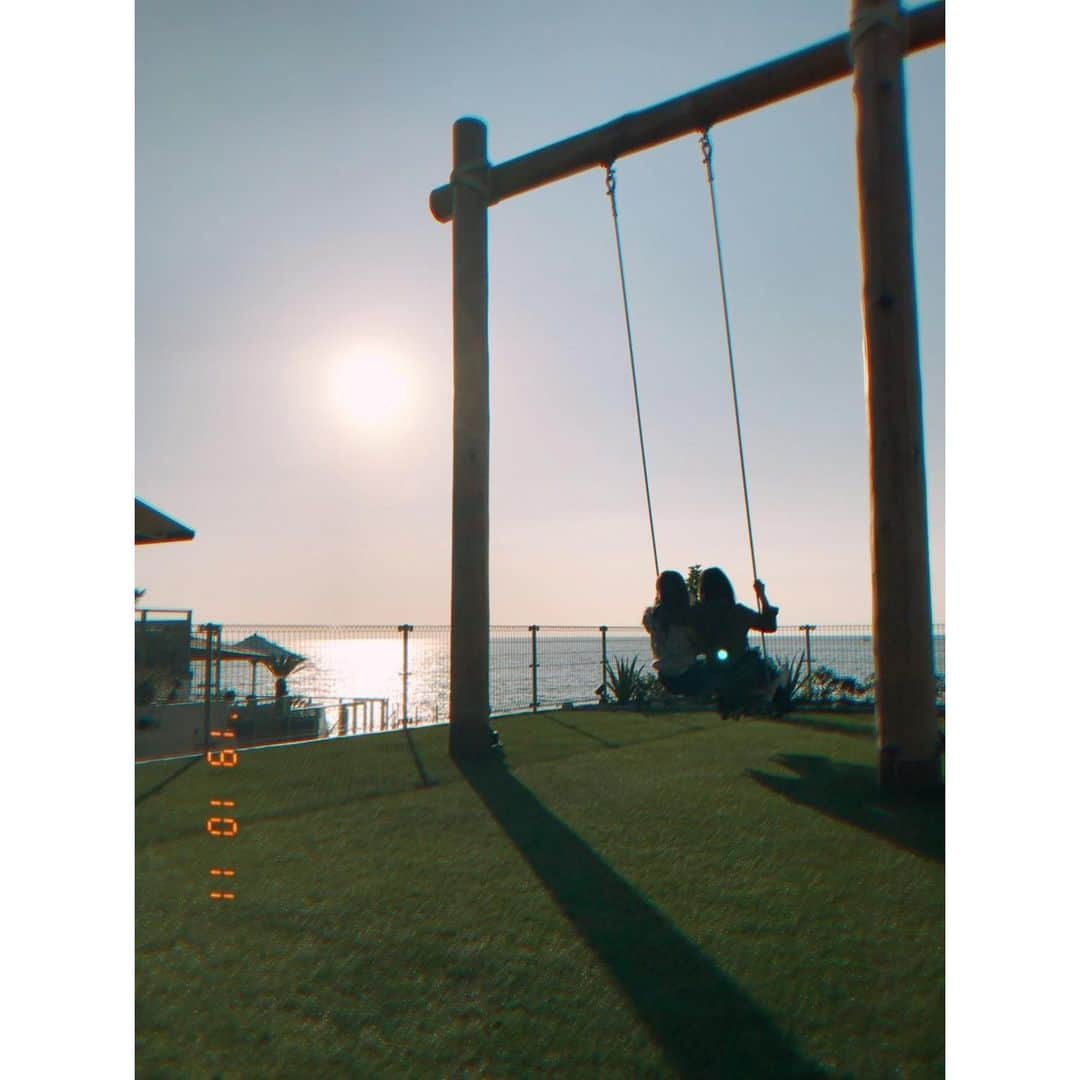 山田菜々美のインスタグラム：「. ブランコ . #淡路島 #幸せのパンケーキ」