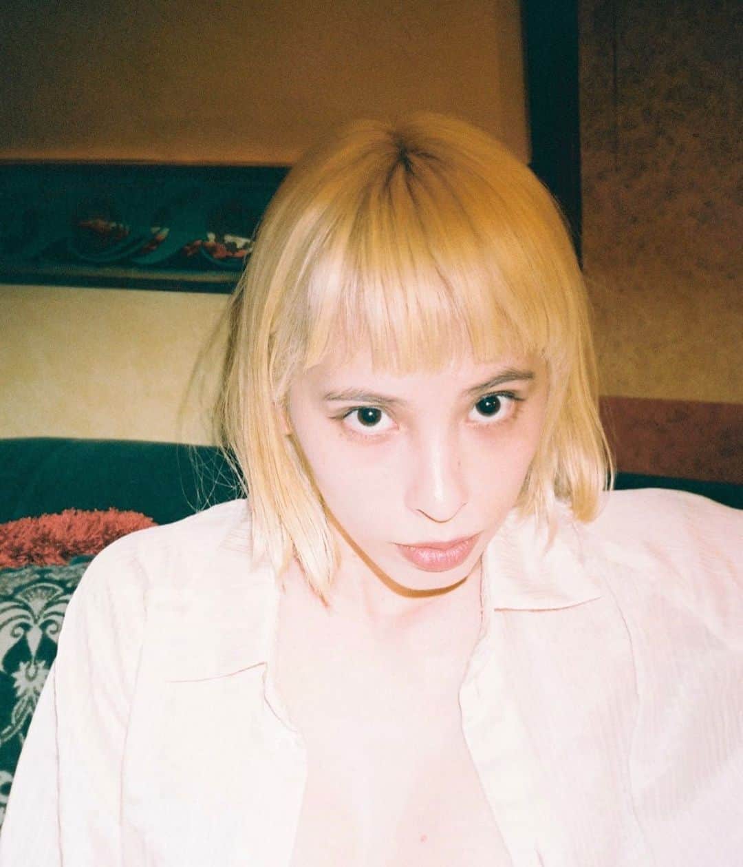 レイチェルのインスタグラム：「@______mmk______」