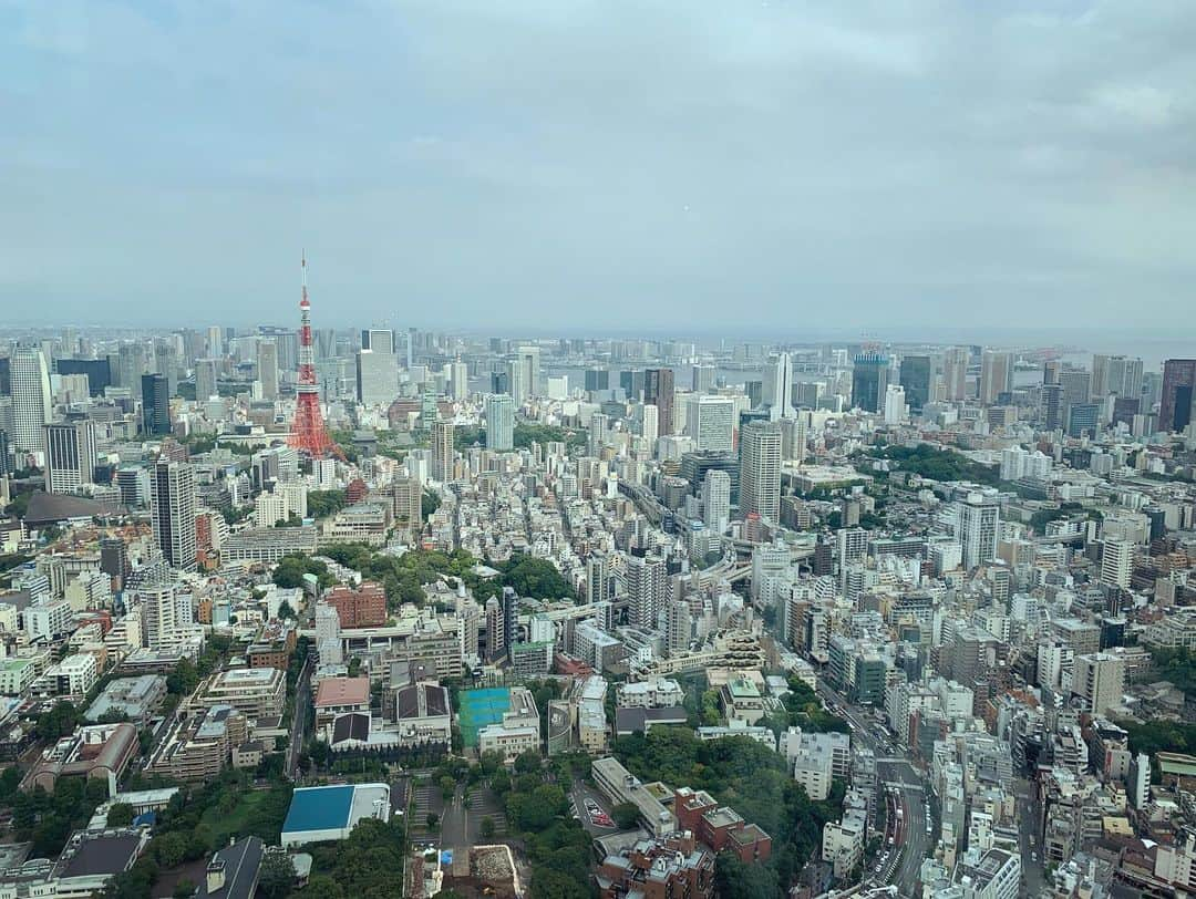 ソンソさんのインスタグラム写真 - (ソンソInstagram)「八月的 🗼 8월에 🗼」10月13日 15時59分 - chengxiao_0715