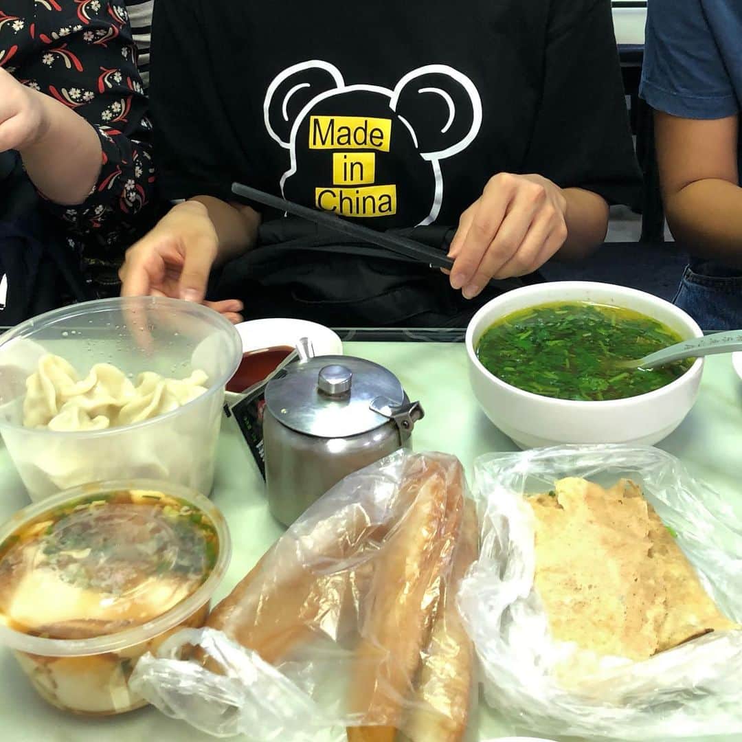 田中秀幸のインスタグラム：「朝ごはんin上海#shanghai #上海」
