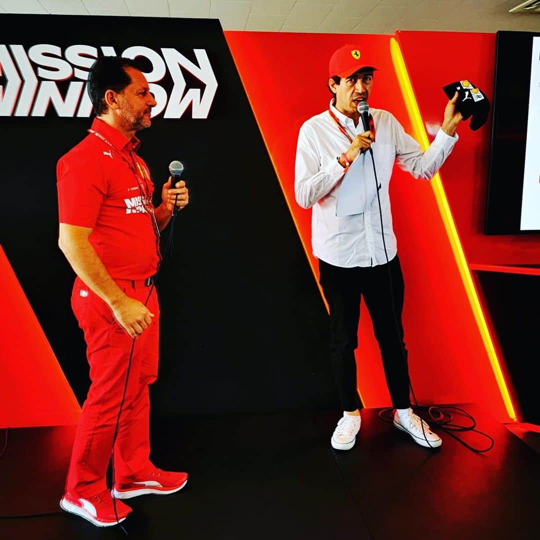 Saschaさんのインスタグラム写真 - (SaschaInstagram)「#f1 #MissionWinnow Lounge MCなんとか無事終了！始発から新幹線が動いて予選にギリギリ間に合い最後まで担当できました！ラウンジには世界の #SadaharuAoki さんもいらっしゃってF1めっちゃ詳しくてびっくり！そしてのラグビーのイタリアチームも来たりと大盛り上がり！ #f1jp」10月13日 18時26分 - sascha348