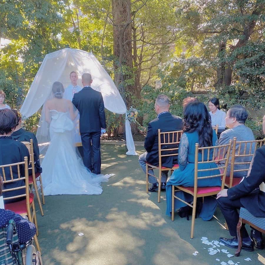 漆川由佳さんのインスタグラム写真 - (漆川由佳Instagram)「今日はミカコとケイスケ君の結婚式💒✨可愛過ぎるよー💖キレイよー💖本当晴れて良かった🤩👍🏻 ミカコとは思い出が濃厚にあり過ぎる🤣💕乾杯の挨拶ちと噛んでしまったぁ💦そして、文章能力無くてミカコごめん😂💦愛情はたっぷりよ💗💗💗 素敵な式だった㊗️✨本当に本当におめでとう🙏🏻💕末長くお幸せにね💖 そして、これからも宜しくね🥰」10月13日 18時34分 - shitsukawayuka