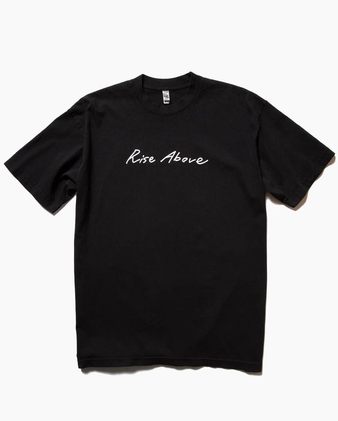 BEAMS MENさんのインスタグラム写真 - (BEAMS MENInstagram)「… VK DESIGN ARCHIVES COLLECTION 10.14(mon) 11:30‬～ Release  at BEAMS HARAJUKU  VERDYが東京で初めての個展で発売したTシャツや、Tシャツで下から上がっていくというメッセージ“RISE ABOVE”を落とし込んだTシャツなど、過去にデザインされた様々なグラフィックを落とし込んだアイテムを発売。 ・ @verdy  @verdyharajukuday  @beams_harajuku_official  #VERDYARCHIVES #riseabove  #アーカイブコレクション ・ 【販売規約及び注意事項】 ・発売日当日‪1時‬間前からの‪10:30‬より入場整理券をお配り致します。 ・整理券の配布はお一人様につき、一枚になります。 ・配布時間は若干前後する可能性がございます。 ・深夜から並ぶなど近隣へのご迷惑になる行為はお控えください。 ・整理券配布後は、整理券番号順にスタッフがご案内致しますので、列を崩さずにそのままお待ち下さい。 ・当整理券は入場を速やかにしていただく為の整理券であり、限定アイテムの購入を保証する整理券ではございません。 ・お一人様各アイテム各色1点まで購入可能です。 ・ご予約、お取り置き、お取り寄せ、通信販売は不可とさせていただきます。 ご入場、ご購入の際は整理券が必ず必要となります。紛失されたお客様はご入場頂けません。ご注意下さい。 *入店整理券の転売は禁止とさせて頂きます。 *店内外に関わらず、金品の受け渡し、キャッチ行為が見受けられた際には、入場、販売をお断りさせていただきます。 *当日、配布時間等、イベント内容に変更がある場合はInstagram にて告知させていただきます。@verdyharajukuday *当日、非常な行為やスタッフの指示に従っていただけない場合、入場、販売をお断りさせて頂きます。 ※展示作品の販売は行いません。」10月13日 18時50分 - beams_mens_casual
