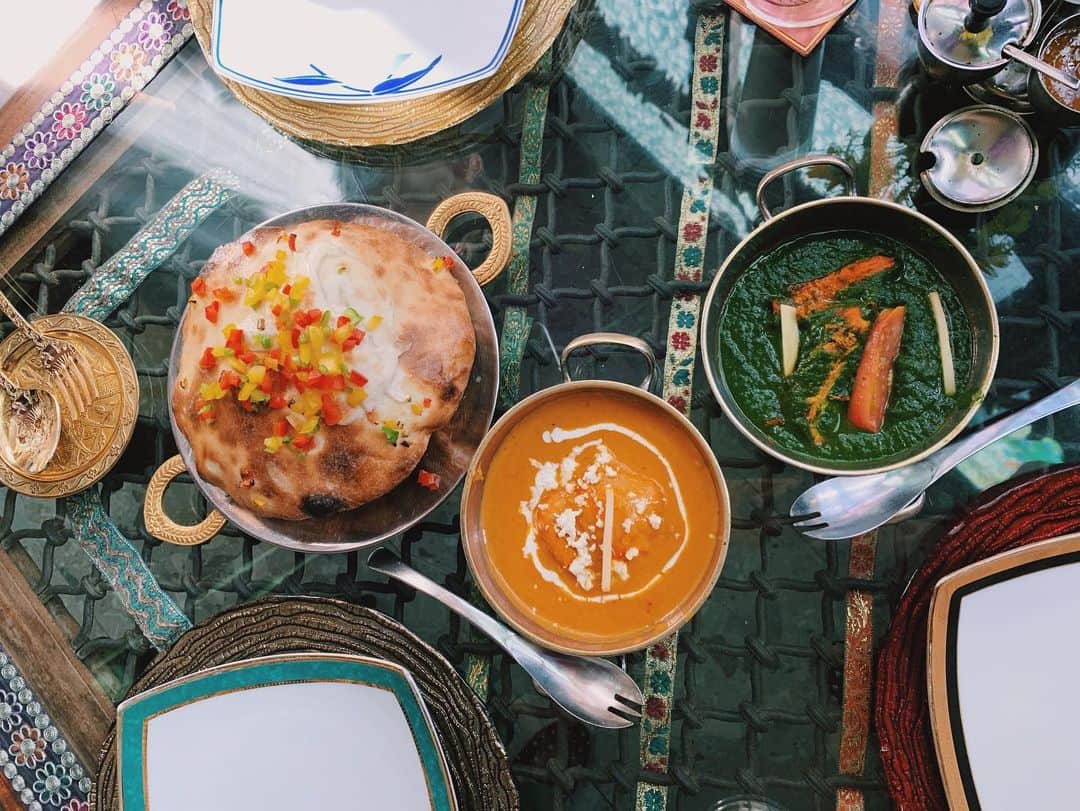 谷奥えり（えまえり）さんのインスタグラム写真 - (谷奥えり（えまえり）Instagram)「今までで一番美味しかったナン👳🏽‍♂️」10月13日 19時42分 - eritanitani