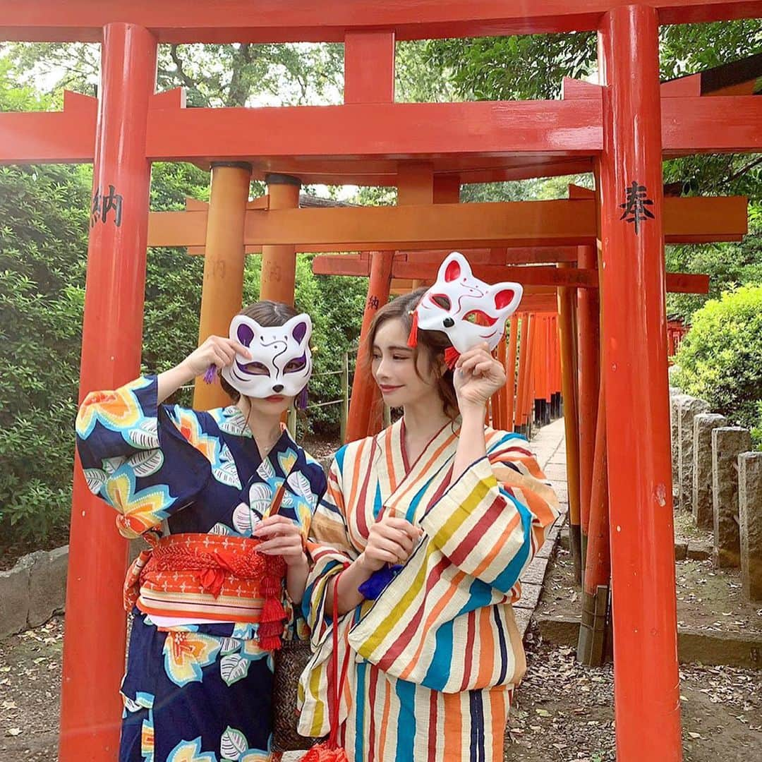 得あゆさんのインスタグラム写真 - (得あゆInstagram)「台風が過ぎ去っていきました☀️🦊🦊 普通に過ごせる事がどれだけ素晴らしい事なのか実感しております。 川の氾濫があった地域もあって大変な思いをされている方々もたくさんいると思います。少しでも早く日常が戻りますように。🥺✨ ・ ・ ・ ・ ・ ・ ・ ・ ・ #着物#浴衣#袴#下町#大正ロマン#柄#お洒落#秋#秋服#ファッション#インスタ映え#カメラ女子#写真#大人可愛い#オトナ女子#神社#カフェ#カフェ巡り#撮影#女子旅#散歩#レンタル#浴衣ヘア#ヘアアレンジ#ヘアスタイル#ハロウィン#helloween#kimono#japanesegirl#retro#japanesegirl」10月13日 20時37分 - tokuayu819