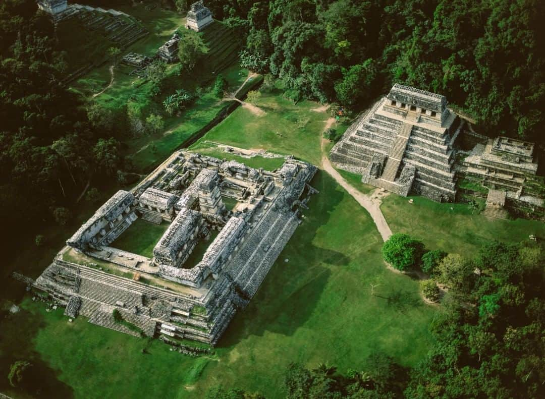 National Geographic Travelさんのインスタグラム写真 - (National Geographic TravelInstagram)「Photo by George Steinmetz @geosteinmetz | The temples of Palenque in Chiapas, Mexico, are considered the most beautiful of all Maya ruins, with some of the finest architecture, sculpture, and carvings in Mesoamerica. But with less than 10 percent of the complex explored, more than a thousand structures are still covered by jungle. To see more of our world from above, follow @geosteinmetz.」10月13日 21時07分 - natgeotravel