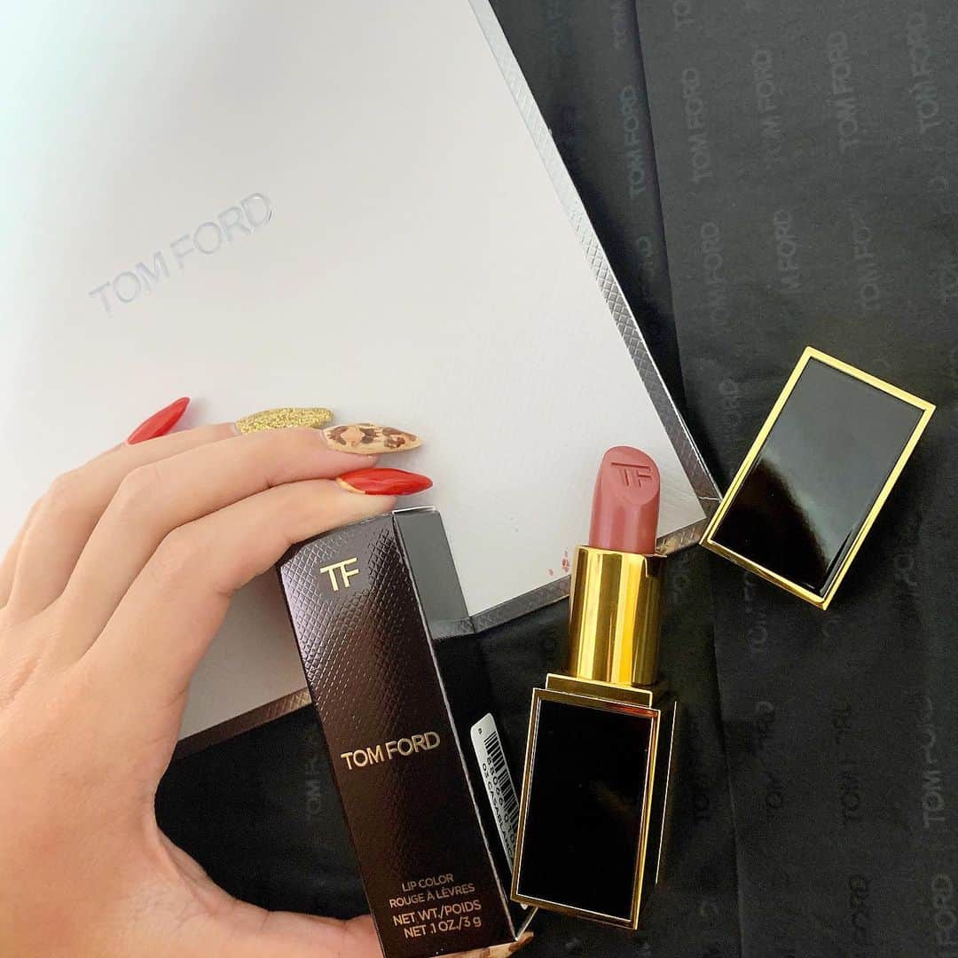 アンジェリカのインスタグラム：「♡ . TomFord . ♡  #コスメ #tomford #instagood #lip #念願の 💖」