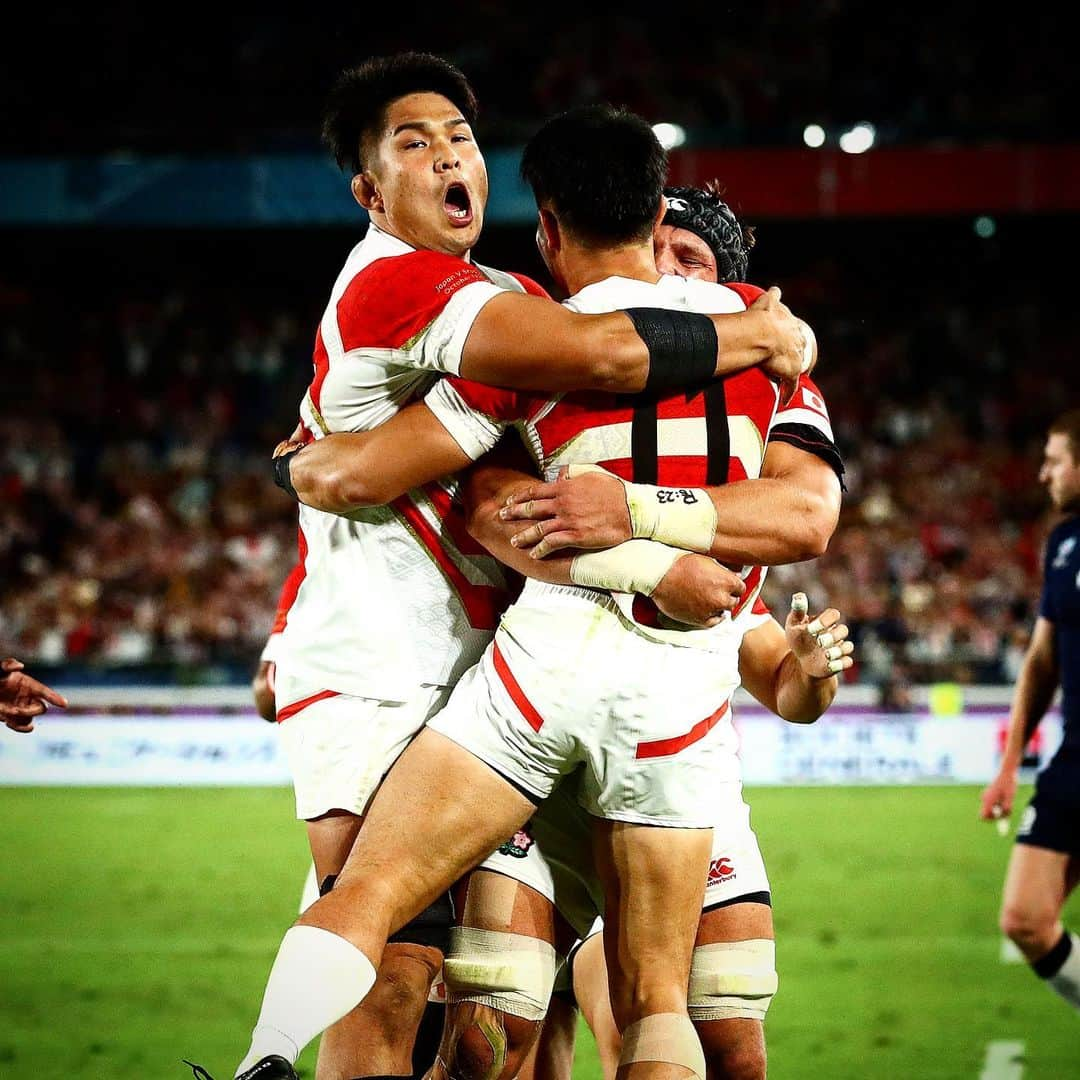 ラグビーオーストラリア代表さんのインスタグラム写真 - (ラグビーオーストラリア代表Instagram)「✅ Just casually making World Cup history. #RWC2019 #JPNvSCO」10月13日 21時55分 - rugbycomau