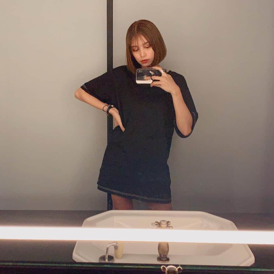 佐々木まゆのインスタグラム：「🤦🏻‍♀️🤦🏻‍♀️」