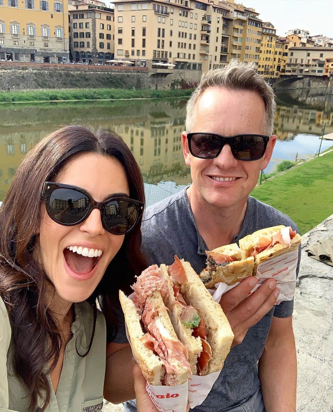 ルーク・ドナルドのインスタグラム：「Florence with my ❤️ @dianedonald. Follow our stories for the ham sandwich saga 🥪 #travelsinItaly」