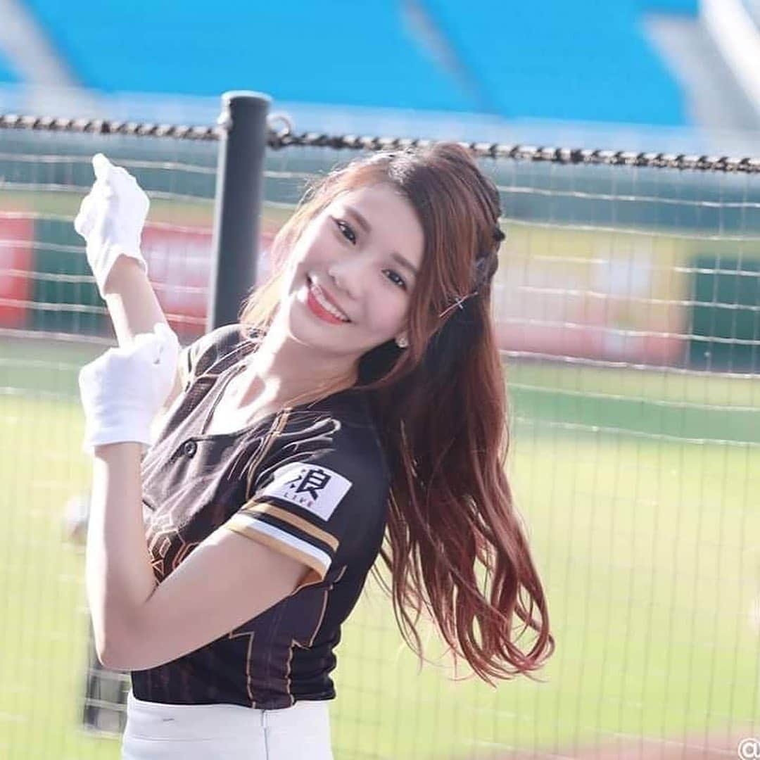 琳妲さんのインスタグラム写真 - (琳妲Instagram)「⚾️⚾️⚾️⚾️⚾️⚾️ 2014-2019 #lamigirls琳妲」10月14日 0時46分 - linda831212