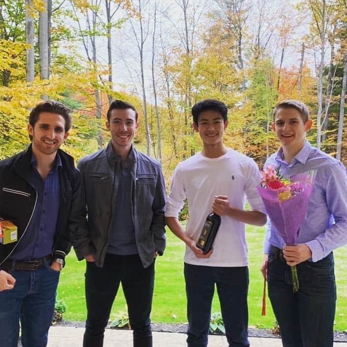 のインスタグラム：「Thanks a lot @diane_droulis and Shawn for having us for an awesome thanksgiving turkey dinner. Great night with some great company! #thanksgiving #secondfamily #gratefulforallofthem」