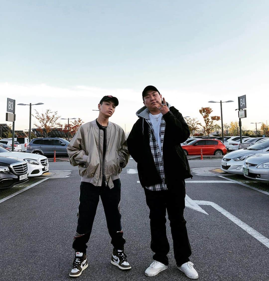 サイモンD のインスタグラム：「쌈스범스」