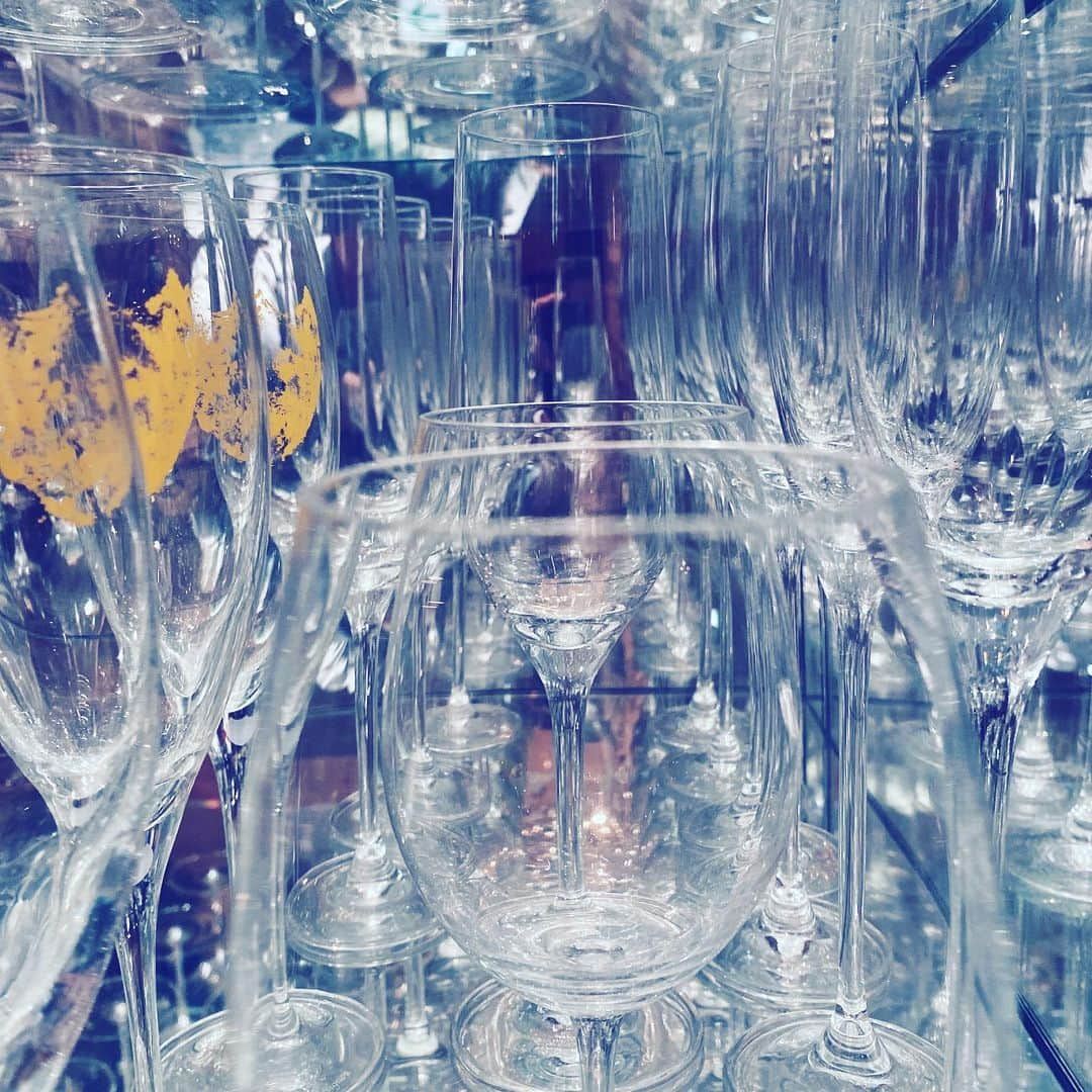 中野敬久さんのインスタグラム写真 - (中野敬久Instagram)「#glasses #wine #champagne #club #drink」10月14日 9時33分 - hirohisanakano