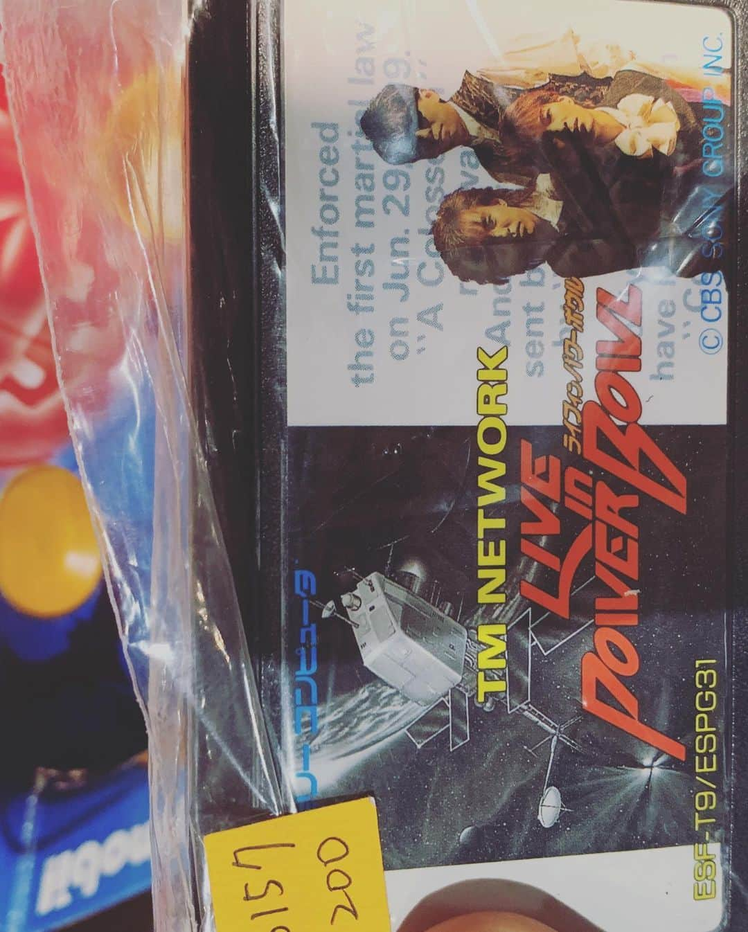 KENJI03さんのインスタグラム写真 - (KENJI03Instagram)「やるまでどんなゲームか分からないワクワク感、、それが90s。  #gameboy #mchammer #batman #tmnetwork  #famicom #tvgame #90s #hiyunk #kenji03 #backon #teeda #trackmaker #songwriting #composer #taiwan #taipei」10月14日 10時08分 - hiyunk_backon