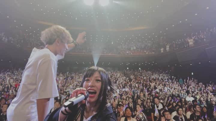 鈴華ゆう子のインスタグラム：「和楽器バンド全国ツアー八王子ありがとうございました。新曲披露もありました。12/4に4曲入りEPリリースです。 #react新章　#wagakkiband #yukosuzuhana #八王子#hachiouji  #八王子オリンパスホール　#和楽器バンド　#鈴華ゆう子　#11pro」