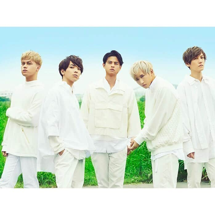 UNIONEのインスタグラム：「新ビジュアル公開！ #UNIONE #boyband #new #visual #art #artwork」