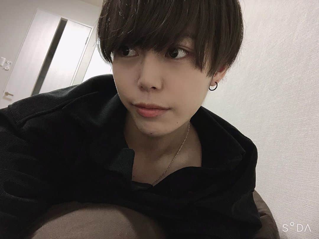 ほりえりくさんのインスタグラム写真 - (ほりえりくInstagram)「盛れた。  #漏れなく盛れます #SODA」10月14日 12時57分 - rikunohonmono