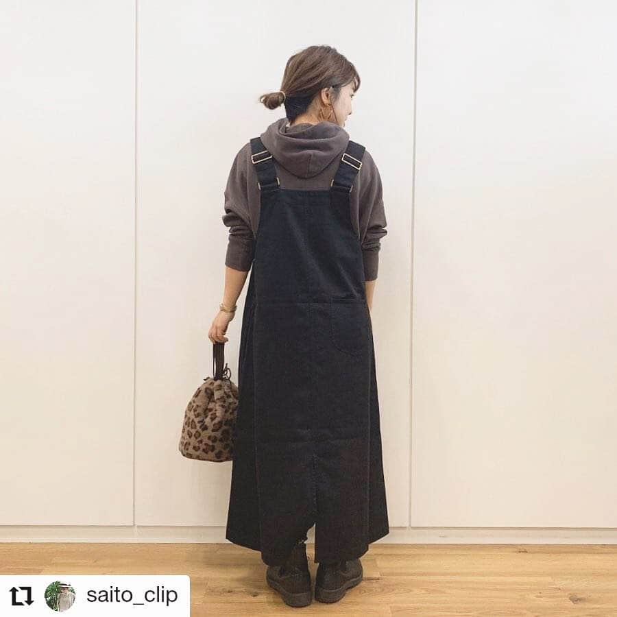 スタディオクリップさんのインスタグラム写真 - (スタディオクリップInstagram)「#Repost @saito_clip • • • • • • 【はまじコラボのプチサイズを着てみました🥳】﻿ ﻿ モデル浜島直子さんとのコラボアイテム❣️﻿ 今回は、大人が着やすいシンプルなジャンパースカート☺️﻿ 女性らしいフレアラインがポイントです❣️﻿ 付属も最低限にし、小さいお子さんとの触れ合っても痛くない優しさもプラス☺️✨﻿ はまじさんのこだわりがたくさん詰まったスペシャルなアイテム！🥳﻿ 通常サイズに加えて、小柄さんに嬉しいプチサイズ 展開も！🙆‍♂️﻿ 低身長でも、着られることなく大人な着こなしができます☺️✌️﻿ ﻿ 身長148cm﻿ 着用サイズ　プチサイズM﻿ ﻿ ジャンパースカート (品番:2#852936) ﻿ プチサイズ (品番:2#852937) 5,830円税込﻿ ﻿ トップのURLからコーデの詳細に飛べます☺️👉(@saito_clip)﻿ ﻿ #はまじコラボ #浜島直子 #studioclip #studioclipwebstore #スタジオクリップ #スタディオクリップ #クリップスタッフ #スタジオじゃないよスタディオだよ #ジャンパースカート #ジャンスカコーデ #ワントーンコーデ #低身長 #低身長女子 #低身長コーデ #低身長ファッション #148cmコーデ #おちびコーデ #おちびの輪」10月14日 14時12分 - studioclip