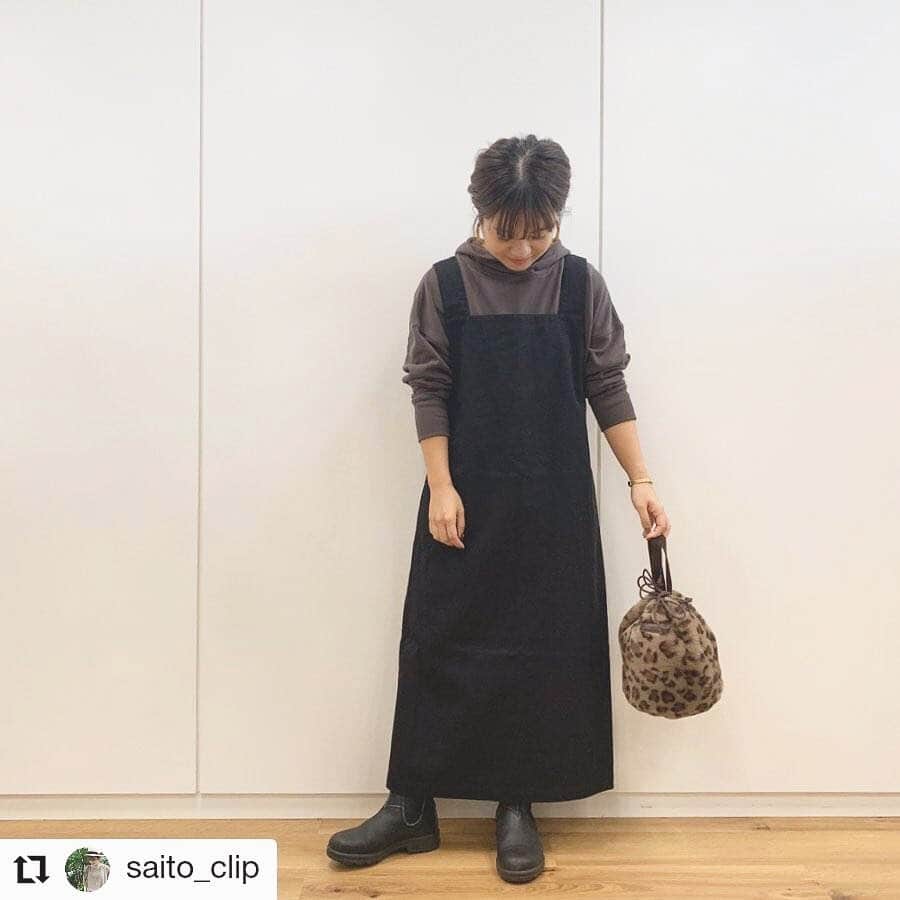 スタディオクリップさんのインスタグラム写真 - (スタディオクリップInstagram)「#Repost @saito_clip • • • • • • 【はまじコラボのプチサイズを着てみました🥳】﻿ ﻿ モデル浜島直子さんとのコラボアイテム❣️﻿ 今回は、大人が着やすいシンプルなジャンパースカート☺️﻿ 女性らしいフレアラインがポイントです❣️﻿ 付属も最低限にし、小さいお子さんとの触れ合っても痛くない優しさもプラス☺️✨﻿ はまじさんのこだわりがたくさん詰まったスペシャルなアイテム！🥳﻿ 通常サイズに加えて、小柄さんに嬉しいプチサイズ 展開も！🙆‍♂️﻿ 低身長でも、着られることなく大人な着こなしができます☺️✌️﻿ ﻿ 身長148cm﻿ 着用サイズ　プチサイズM﻿ ﻿ ジャンパースカート (品番:2#852936) ﻿ プチサイズ (品番:2#852937) 5,830円税込﻿ ﻿ トップのURLからコーデの詳細に飛べます☺️👉(@saito_clip)﻿ ﻿ #はまじコラボ #浜島直子 #studioclip #studioclipwebstore #スタジオクリップ #スタディオクリップ #クリップスタッフ #スタジオじゃないよスタディオだよ #ジャンパースカート #ジャンスカコーデ #ワントーンコーデ #低身長 #低身長女子 #低身長コーデ #低身長ファッション #148cmコーデ #おちびコーデ #おちびの輪」10月14日 14時12分 - studioclip