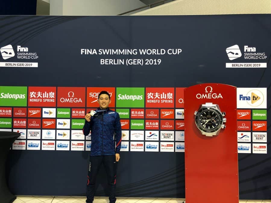 井狩裕貴のインスタグラム：「FINA World Cup Berlin🇩🇪 . .200m Individual Medley🥉 .400m Individual Medley🥇  2週間で19レース。 100から400までの全種目+50Frに出場しました🏊‍♂️ まだまだ伸び代いっぱい。  #FINA#SWC19#Berlin #再び#英語でインタビュー #勝たなおもろない #ROADTO #TOKYO2020」