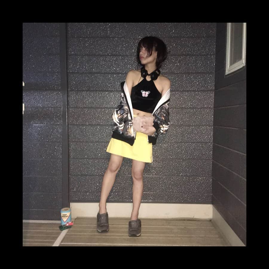 のインスタグラム：「#Beautycare . 今月も全身脱毛のキレイモ行ってきたなり～！涼しくなってきて半袖とかは着なくなってきたけど、見えないところもしっかりcareして女子力上げてかなくちゃね 🌹⛓ . スタッフさん、丁寧で優しくて いつも癒しの空間です ⠒̫⃝⠒̫⃝⠒̫⃝ . 旅行やビューティ家電が当たるお得なキャンペーンもやってるみたいなのでチェックしてみてね！ ▷▶︎▷▶︎ @kireimo_official . #モデル #撮影データ #portrait #KIREIMO #キレイモ #脱毛 #脱毛サロン#全身脱毛 #女子力アップ#女子力 #肌ケア #美肌」