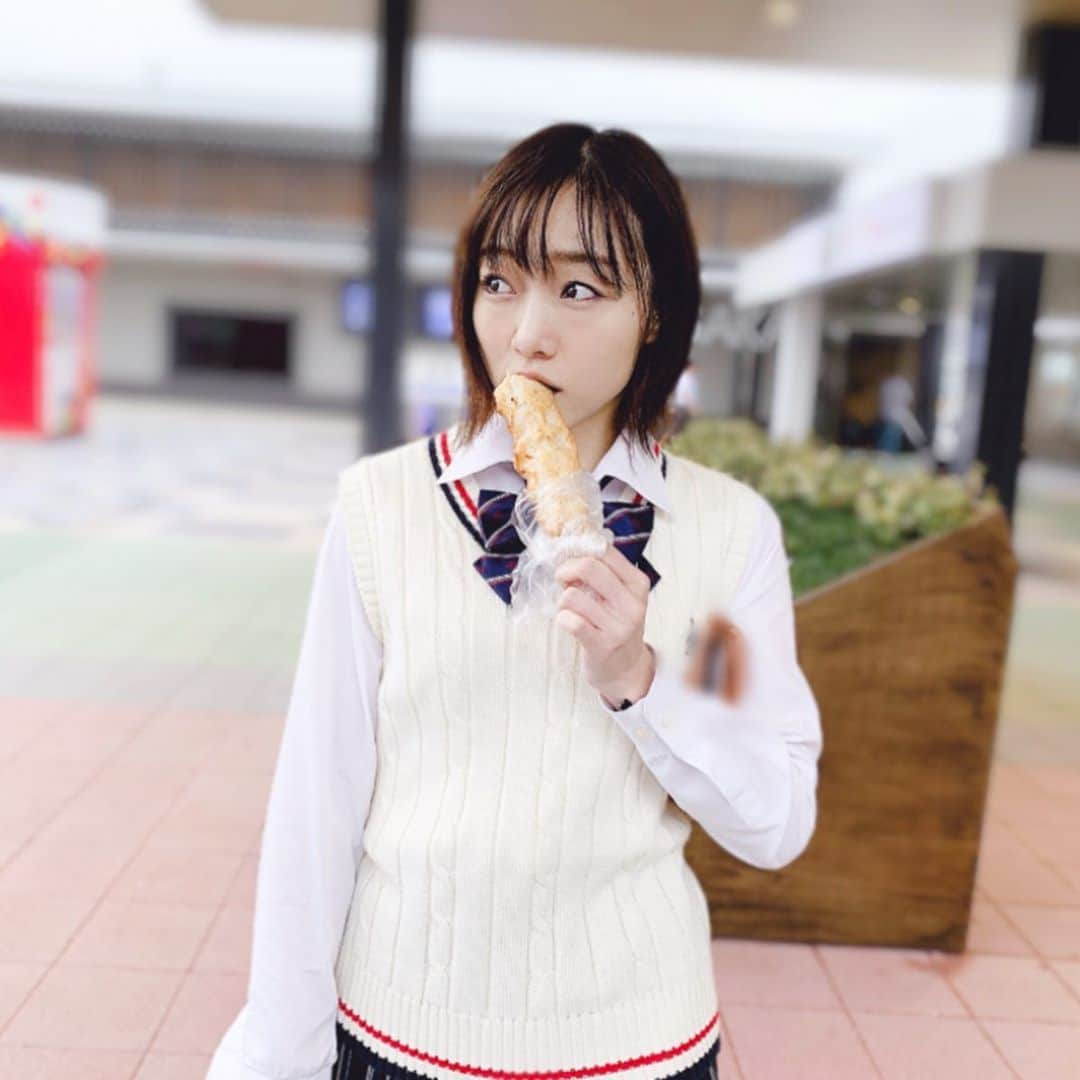 須田亜香里さんのインスタグラム写真 - (須田亜香里Instagram)「制服コスプレたこマヨ棒おばさん これからロケです。 @funfunjapan2019 #funfunjapan #bnk48 #ske48  #現役アイドル #アラサー #もうすぐ28歳」10月14日 15時27分 - akarisuda