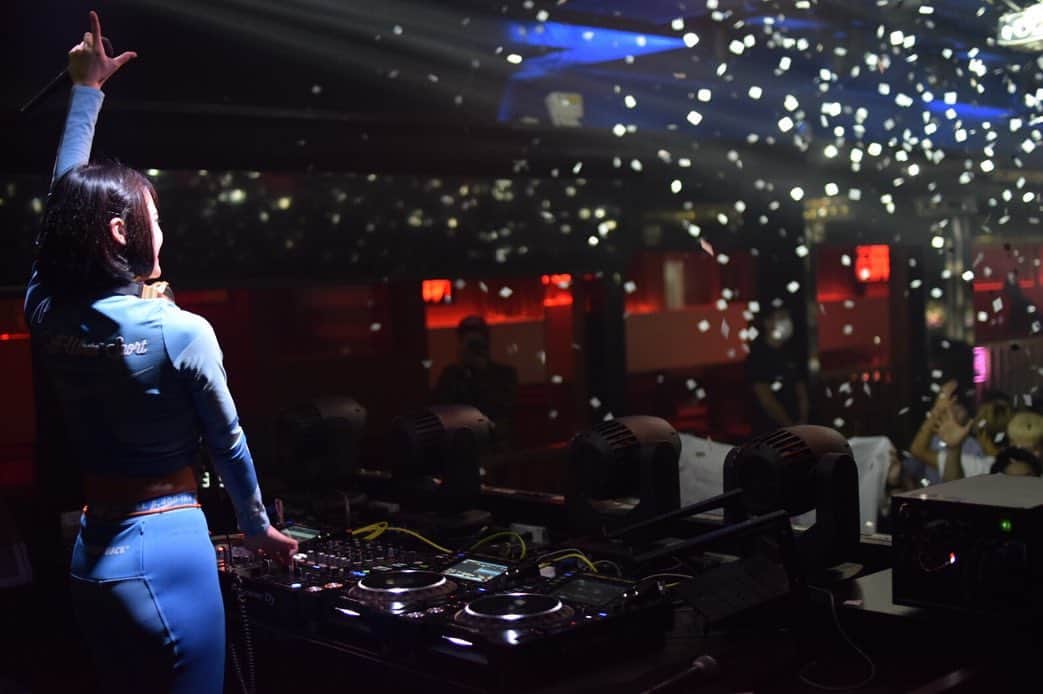 Riviera sapporoさんのインスタグラム写真 - (Riviera sapporoInstagram)「. 10/12 SP GUEST DJ MEL ．  #Riviera #Rivierasapporo #リビエラ #すすきの #札幌 #北海道 #クラブ #japan #hokkaido #sapporo #susukino #Club #Clubmusic #clublife #nightclub #Nightout #Dancemusic #Dance  #nightlife #VIP openformat #allmix #partylovers #partypeople #edm #girls #girlsnightout #live #5thAnniversary . . @goodluck_sapporo  @addict_sapporo @riviera_sapporo」10月14日 15時38分 - riviera_sapporo