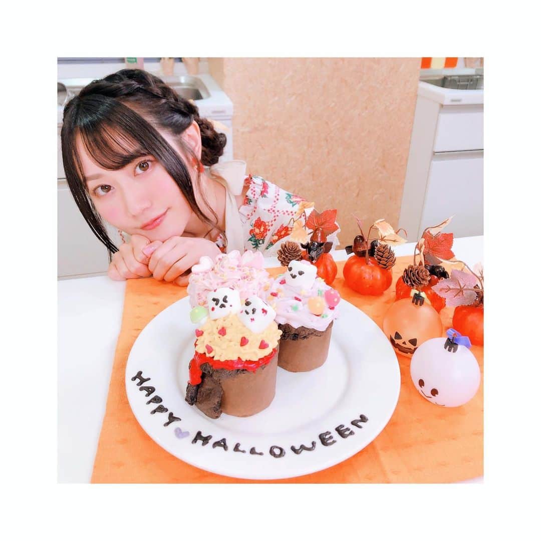 小倉唯さんのインスタグラム写真 - (小倉唯Instagram)「#Halloween #cooking #cupcake #happyhalloween #🎃 #👻 #🧁」10月14日 16時31分 - yui_ogura_official