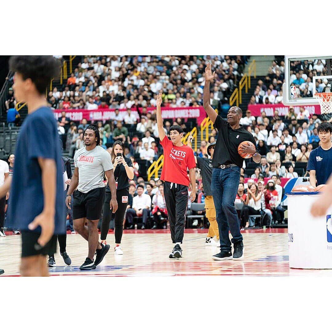 UTAさんのインスタグラム写真 - (UTAInstagram)「🔴NBA Japan Games 2019 || NBA Fan Night by Rakuten🔴 Time of my life @nba #nba #rakuten #nbajapangames #nbafannight」10月14日 18時35分 - utauuu