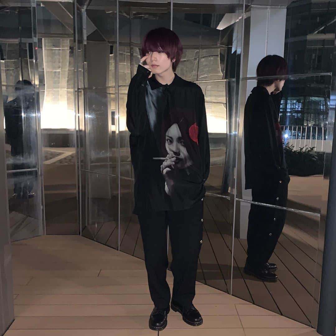 yohji yamamoto pour homme 椿とタバコ 内田すずめ yohji yamamoto 内田すずめ 椿とタバコ