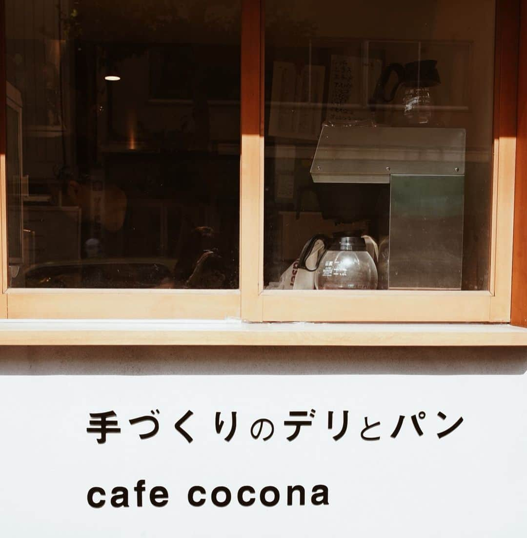 喜田彩子さんのインスタグラム写真 - (喜田彩子Instagram)「﻿ ﻿ 前から気になっていた押上にあるお店《cafe cocona》﻿ フルーツサンドが食べたかったの♩﻿ ﻿ この日は暑かったのでアップルタイザーがぶ飲み♡♡﻿ 炭酸の中でも特に好きなアップルタイザー！﻿ お店にあったら絶対頼んじゃう🍏🍎﻿ ﻿ 甘いフルーツサンドにアップルタイザーがサッパリして最高だった🤤💕﻿ ﻿ 《cafe cocona》(押上)﻿ 03-5809-7333﻿ ﻿ ﻿ #アップルタイザー #アップルタイザーカフェ部 ﻿ #砂糖不使用 #ノンアルコール #手づくりのパンとデリ #朝活 #フルーツサンド #パン #サンドイッチ #東京  #ティータイム #スウィーツ #東京カフェ #カフェ部 #カフェ巡り #カフェ好きな人と繋がりたい #カフェスタグラム #カフェ記録 #appletiser #bread #sandwich #fruitsand #tokyo #도쿄 #japan #teatime #tokyocafe #sweets #cafe」10月14日 19時01分 - ayacokida