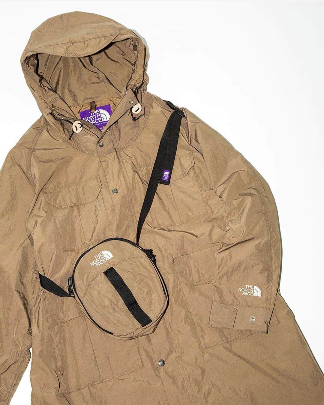 HYPEBEASTさんのインスタグラム写真 - (HYPEBEASTInstagram)「@hypebeaststyle: @beautyandyouth_official has linked up with @thenorthface.purplelabel for a brief set of Fall/Winter 2019 exclusives. The release includes two mountain coats and two shoulder pouches with weather-resistant shells, all offered in charcoal and beige for versatile styling. look for the items to arrive at @unitedarrows_official’s web store and Japanese BEAUTY & YOUTH locations. ⁠⠀ Photo: BEAUTY & YOUTH」10月14日 19時34分 - hypebeast