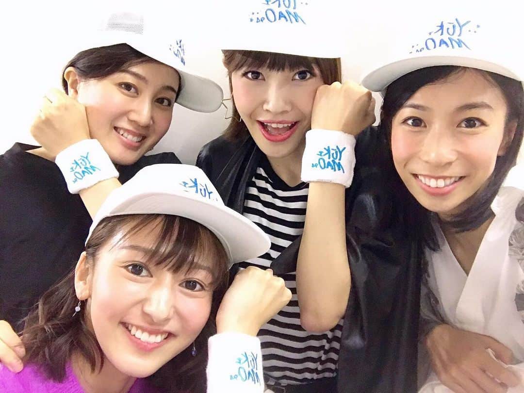 夢城えれんのインスタグラム：「ひゃー懐かしぃ、毎日一緒にいた😂♥️ 何年かくらいぶりだかなぁ😊 . . 星組の皆さん、本当にお疲れ様でした😌👏 . . #わかばとらんらんとれな #一個下ね☺️ #千秋楽#おめでとうございました」
